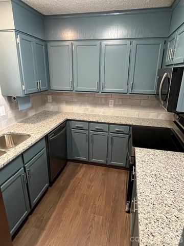 9041 J M Keynes Drive 6, Charlotte, NC 28262