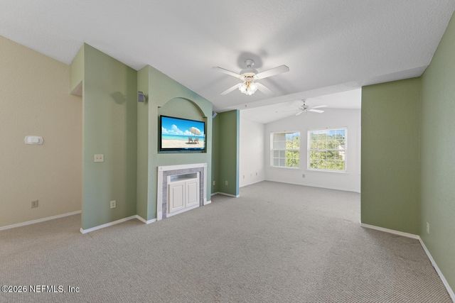 13810 N SUTTON PARK Drive 833, Jacksonville, FL 32224