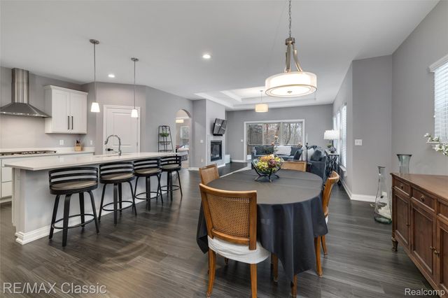 8047 Bridgestone Boulevard, White Lake Charter Township, MI 48386