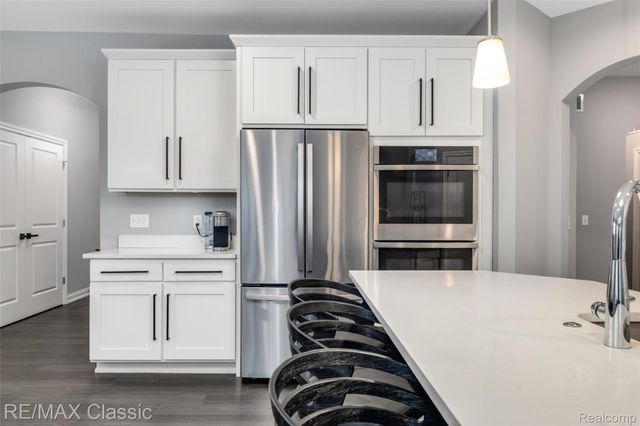 8047 Bridgestone Boulevard, White Lake Charter Township, MI 48386