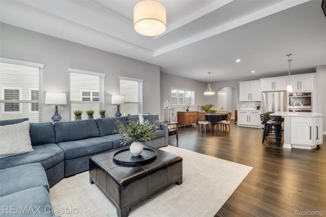 8047 Bridgestone Boulevard, White Lake Charter Township, MI 48386