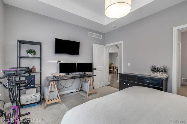 8047 Bridgestone Boulevard, White Lake Charter Township, MI 48386