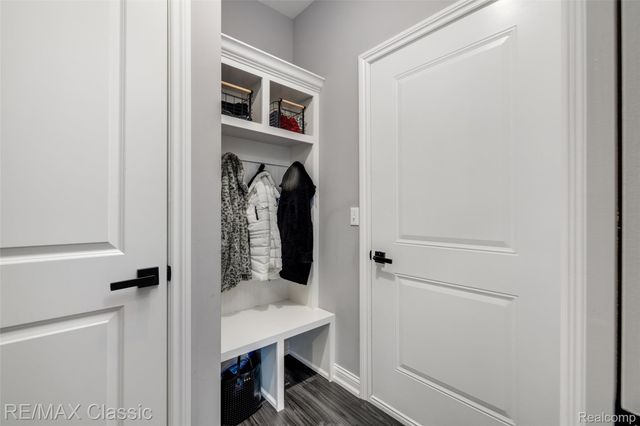 8047 Bridgestone Boulevard, White Lake Charter Township, MI 48386