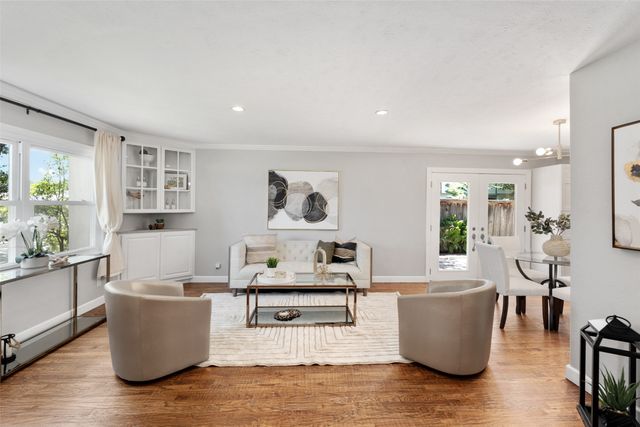 1637 Dell Oak Drive, Garland, TX 75040