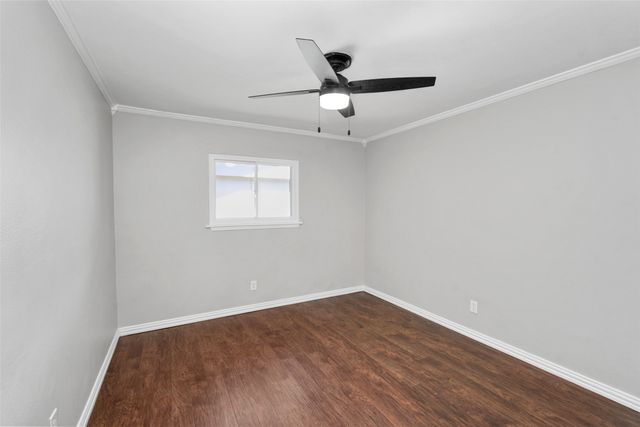 1637 Dell Oak Drive, Garland, TX 75040