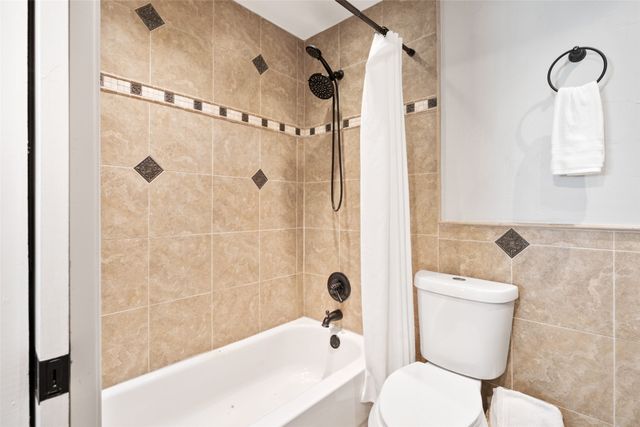 1637 Dell Oak Drive, Garland, TX 75040