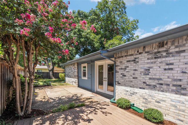 1637 Dell Oak Drive, Garland, TX 75040
