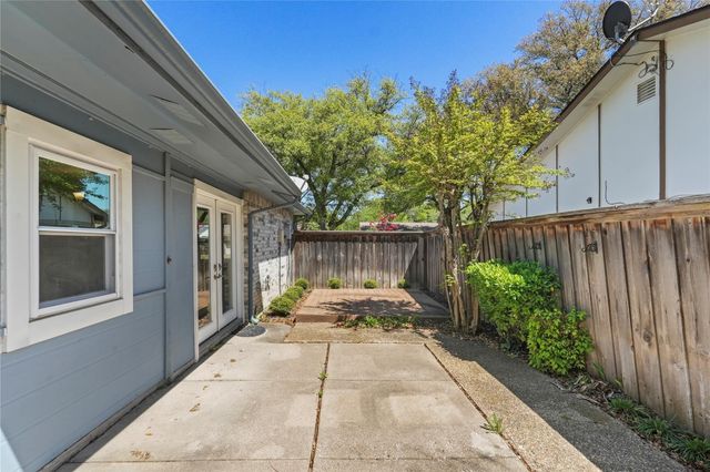 1637 Dell Oak Drive, Garland, TX 75040