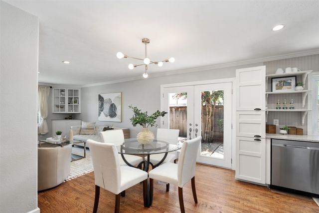 1637 Dell Oak Drive, Garland, TX 75040