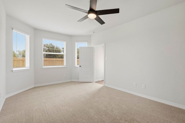 8017 Charlestown Lane, Fort Worth, TX 76140