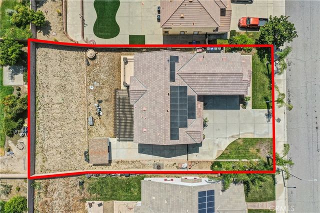 3002 Muir Mountain, San Bernardino, CA 92407
