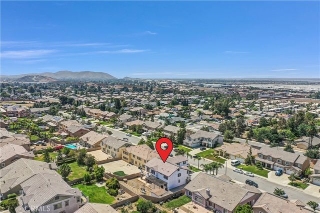 3002 Muir Mountain, San Bernardino, CA 92407