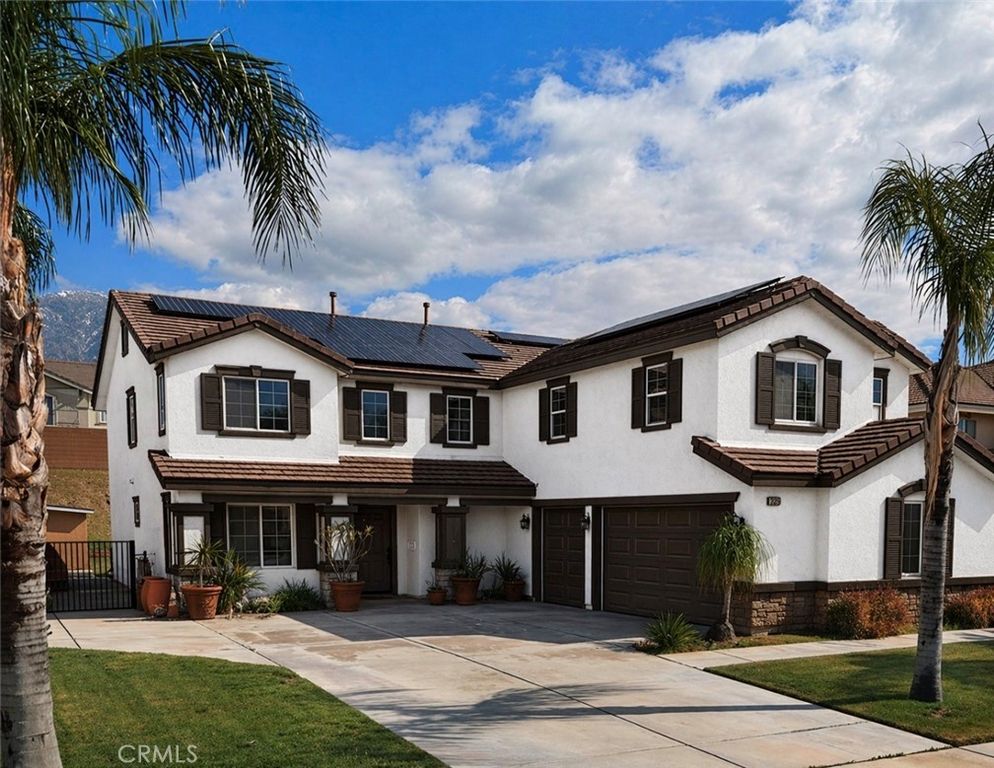 3002 Muir Mountain, San Bernardino, CA 92407
