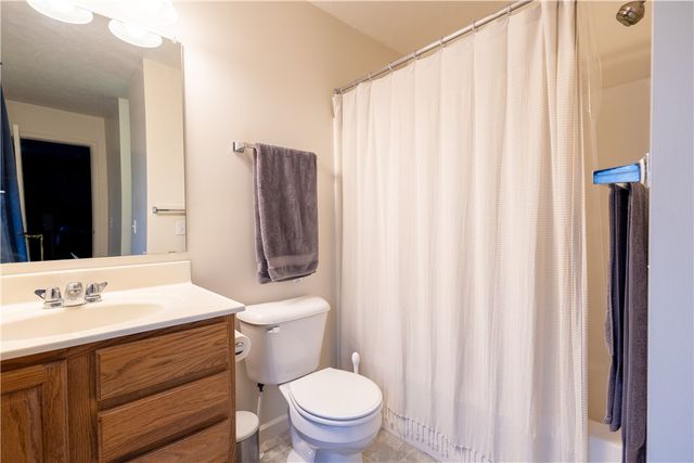199 Moore Rd, Henrietta, NY 14586