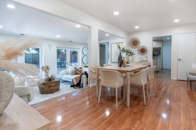 14111 Alta Vista Avenue, Saratoga, CA 95070