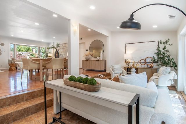 14111 Alta Vista Avenue, Saratoga, CA 95070