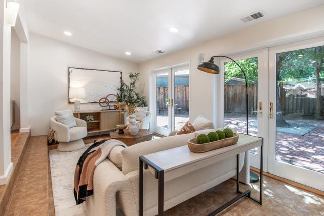 14111 Alta Vista Avenue, Saratoga, CA 95070