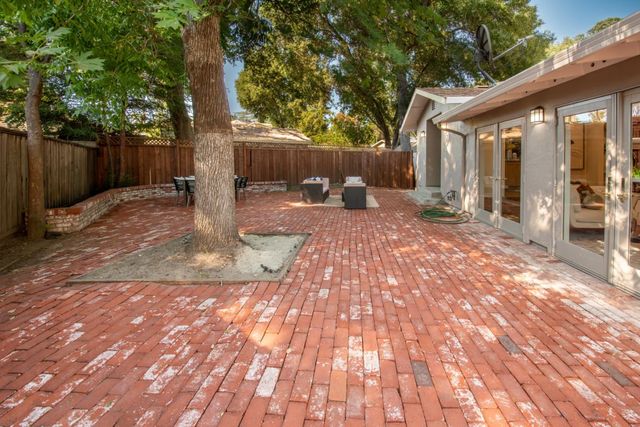 14111 Alta Vista Avenue, Saratoga, CA 95070