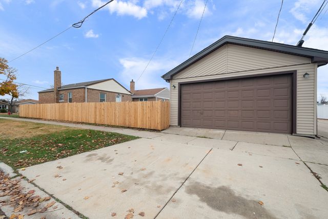 4701 THATCHER Avenue, Norridge, IL 60706