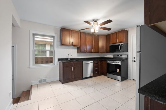 4701 THATCHER Avenue, Norridge, IL 60706