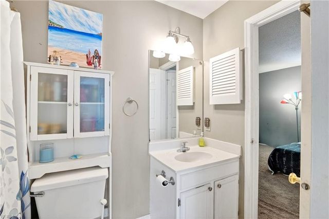 244 Summerlake Ln, Newport News, VA 23602