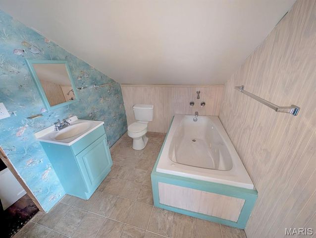 401 George Street, Alton, IL 62002