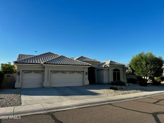 4580 E Desert Trumpet Road, Phoenix, AZ 85044