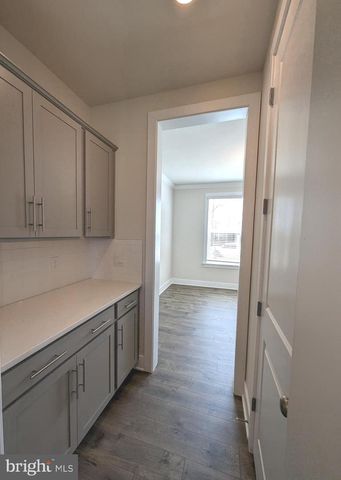 14972 WALTER ROBINSON LN, Haymarket, VA 20169