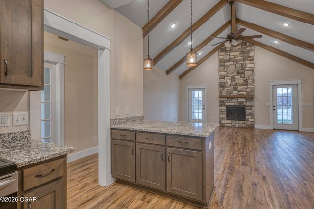 2224 W 26th Street, Joplin, MO 64804