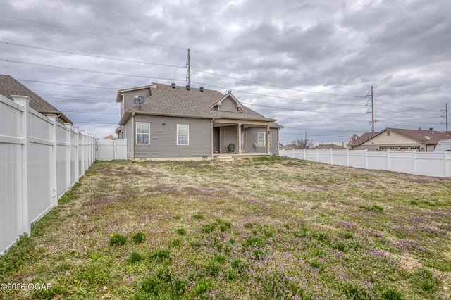 2224 W 26th Street, Joplin, MO 64804