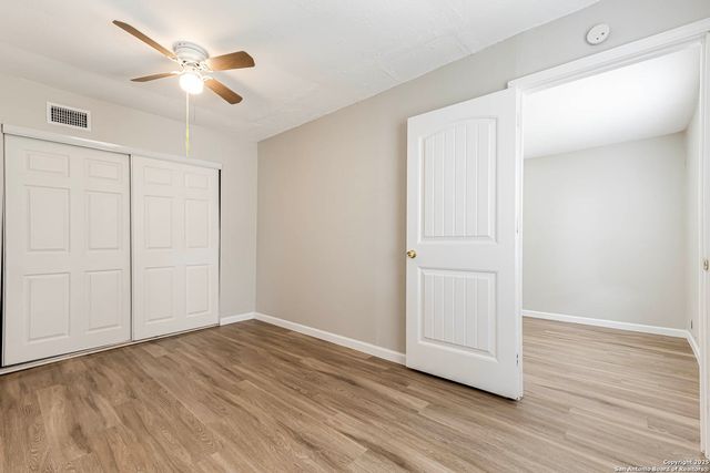 835 Grosvenor, San Antonio, TX 78221