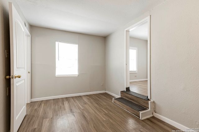 835 Grosvenor, San Antonio, TX 78221