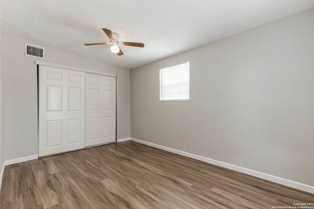 835 Grosvenor, San Antonio, TX 78221