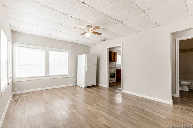 835 Grosvenor, San Antonio, TX 78221