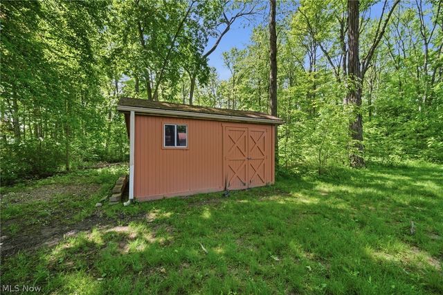 6842 Metro Park Drive, Mayfield Village, OH 44143