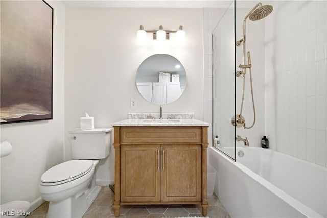 6842 Metro Park Drive, Mayfield Village, OH 44143