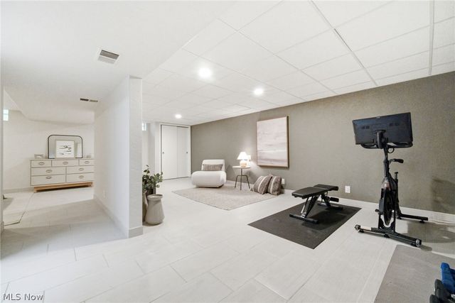 6842 Metro Park Drive, Mayfield Village, OH 44143