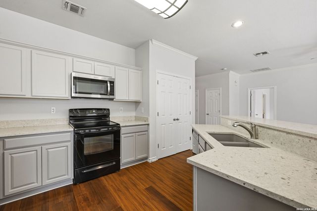 11815 Garden Gate, San Antonio, TX 78213