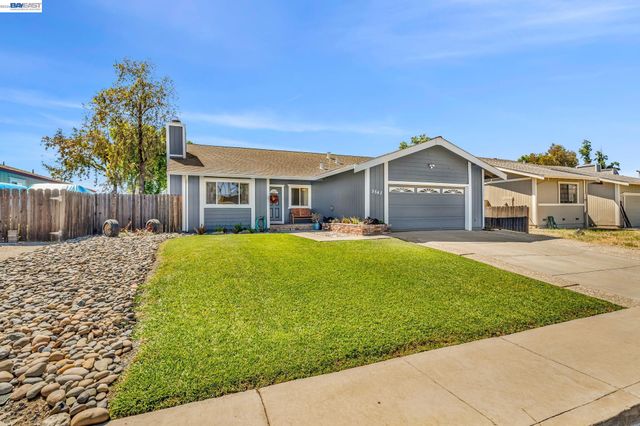 5542 Riverlake Rd, Discovery Bay, CA 94505