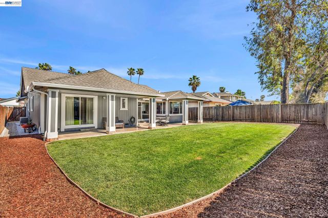 5542 Riverlake Rd, Discovery Bay, CA 94505