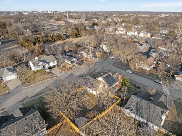 3509 DANVERS DR, Columbia, MO 65203