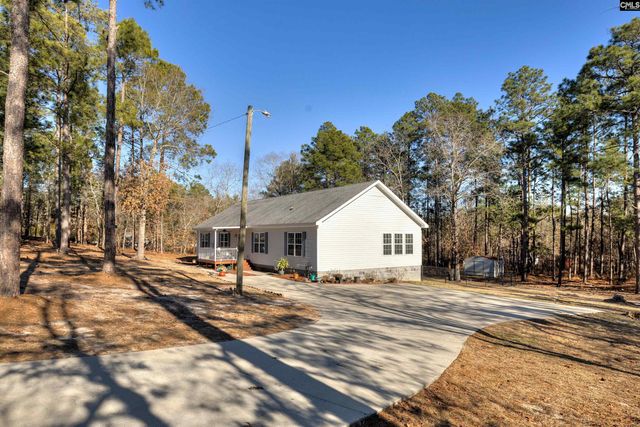 228 Smithfield Cir, Elgin, SC 29045