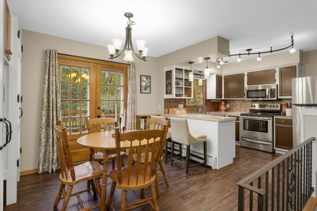 616 Rice Creek Terrace NE, Fridley, MN 55432