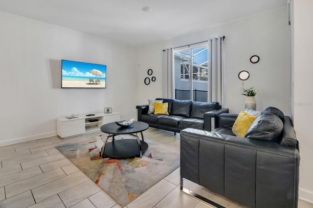 680 PEBBLE BEACH DRIVE, Davenport, FL 33896