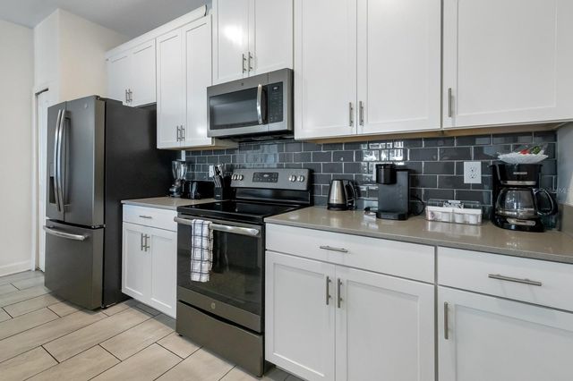 680 PEBBLE BEACH DRIVE, Davenport, FL 33896