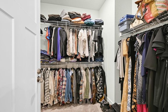 704 River Ridge DRIVE, Waterford, WI 53185