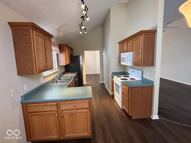 5118 W Preakness Court, Muncie, IN 47304