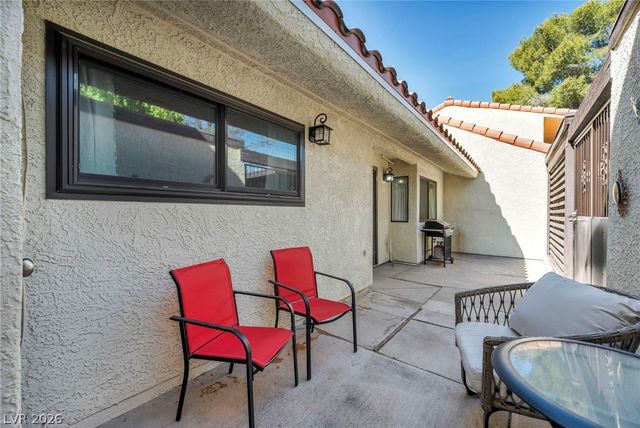 2803 Glendevon Circle, Henderson, NV 89014