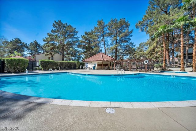 2803 Glendevon Circle, Henderson, NV 89014