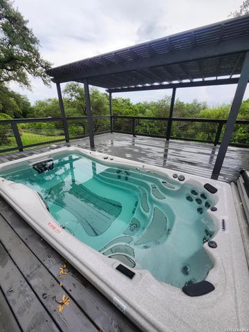 7418 Wild Eagle Rd, San Antonio, TX 78255